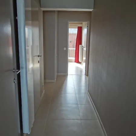 Apartment Seaflower 701 Right On The