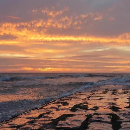 In By The Nieuwpoort